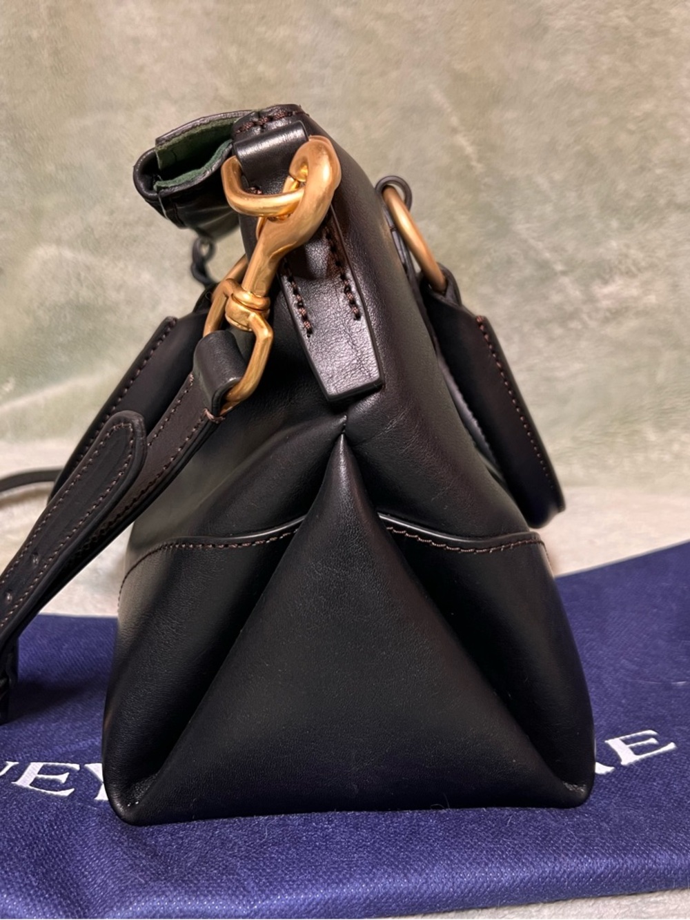 Dooney & Bourke Black Florentine Satchel 38 - Picture 4 of 9